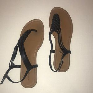 Montego Bay Club thong sandals